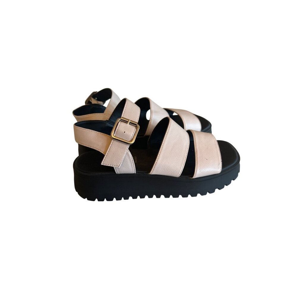 Schuh Vegan Friendly Womens Platform Sandals White With Buckle Straps Size 9 - Picture 2 of 7